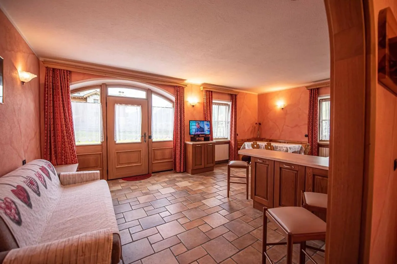 Family House Amalia Myholidaylivigno 0*, Livigno