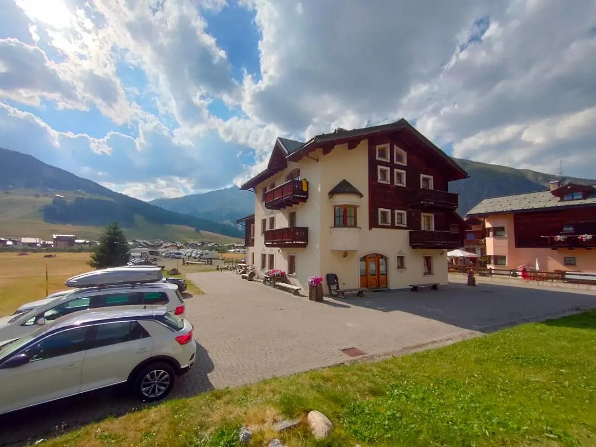 Family House Amalia Myholidaylivigno 0*, Livigno