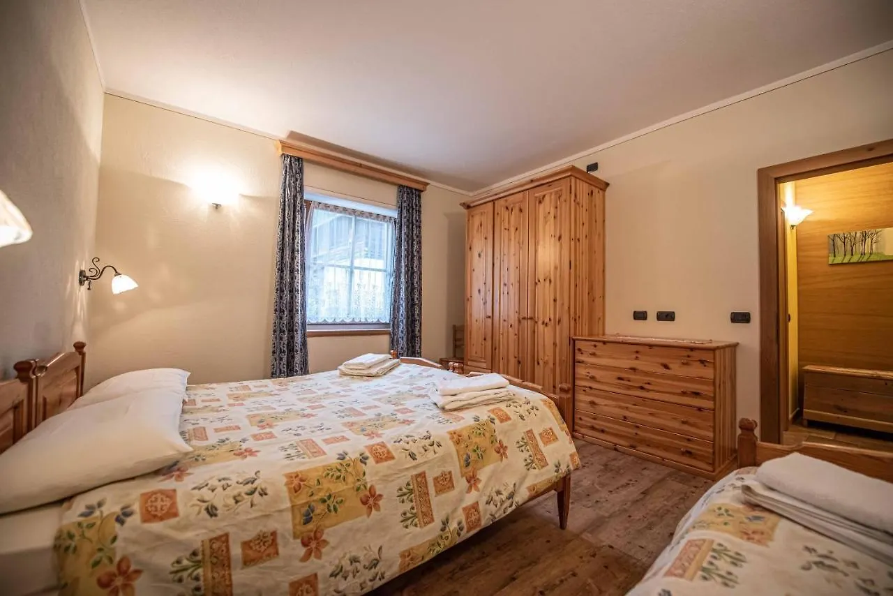 Apartment Family House Amalia Myholidaylivigno Italy