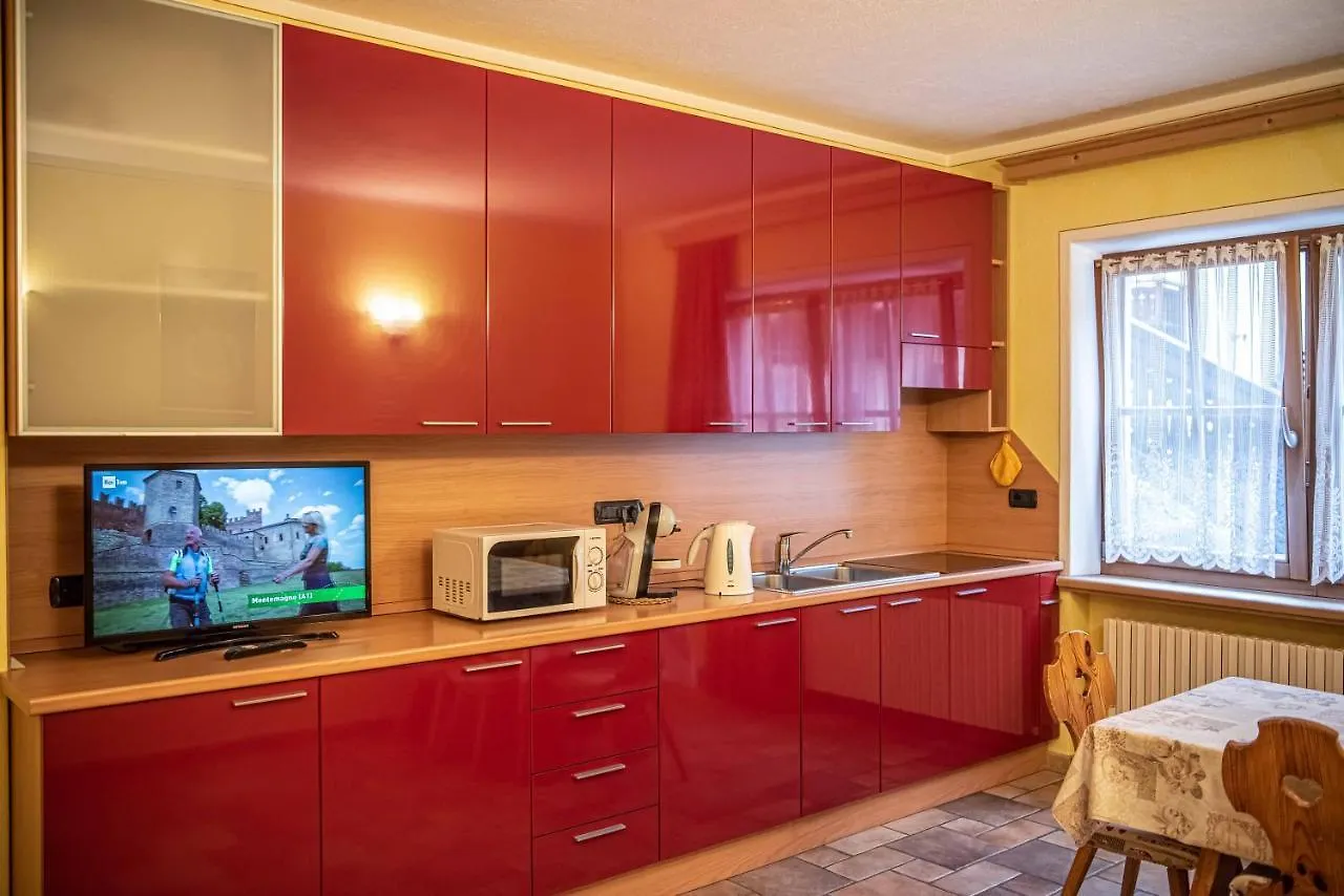Apartment Family House Amalia Myholidaylivigno Italy