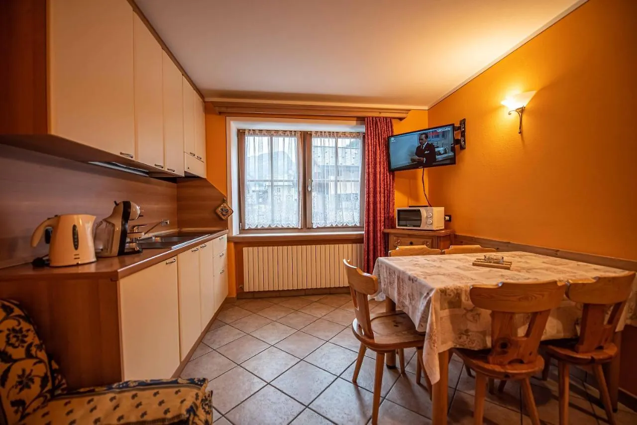 Family House Amalia Myholidaylivigno Apartment