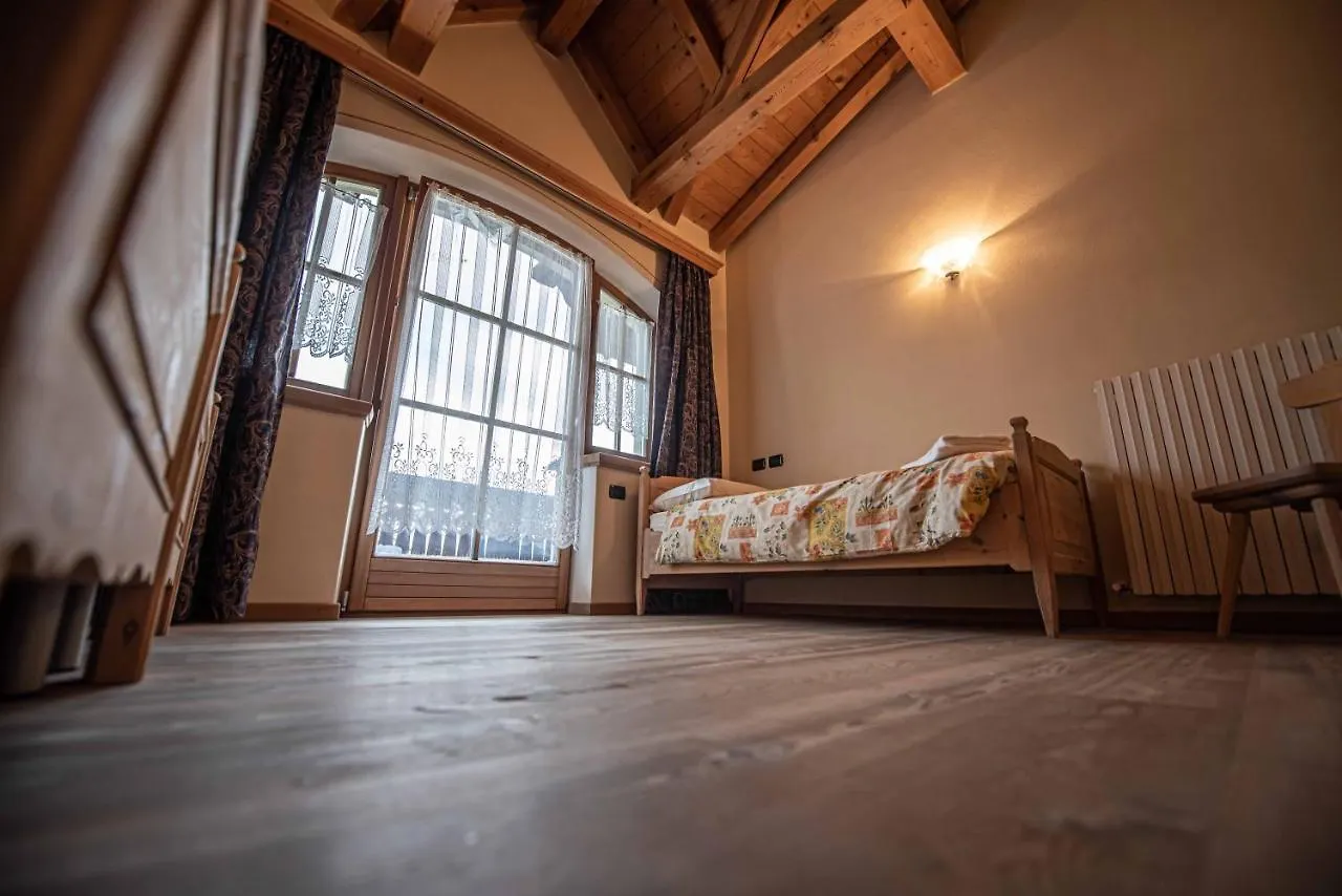 Family House Amalia Myholidaylivigno 0*, Livigno