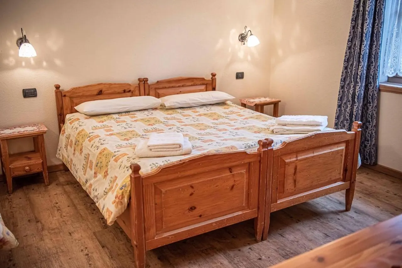 Apartment Family House Amalia Myholidaylivigno Italy