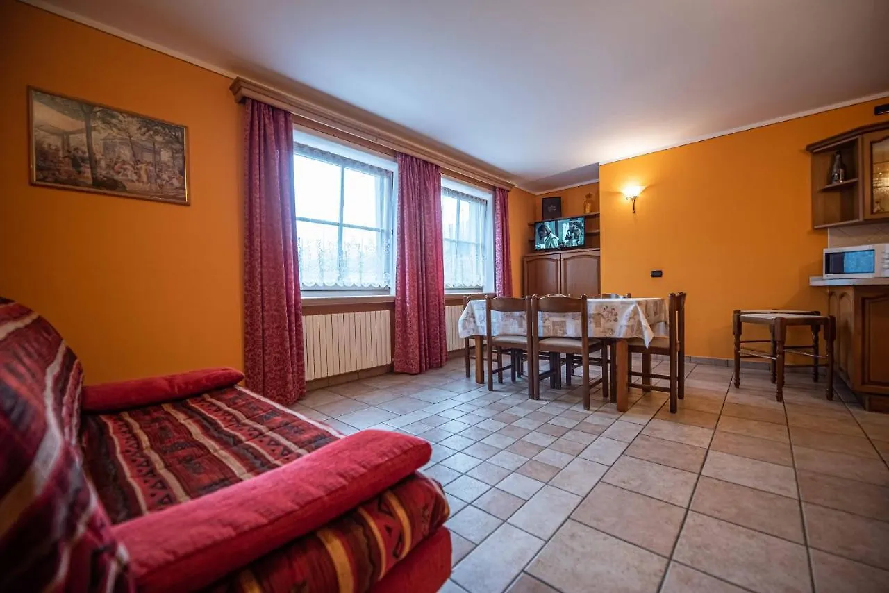 Apartment Family House Amalia Myholidaylivigno