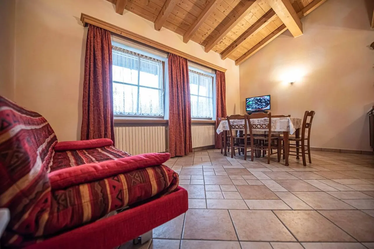 Family House Amalia Myholidaylivigno Apartment